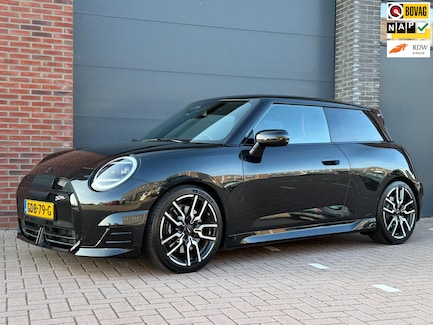 MINI John Cooper Works 0