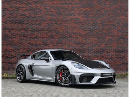 Porsche 718 Cayman 0