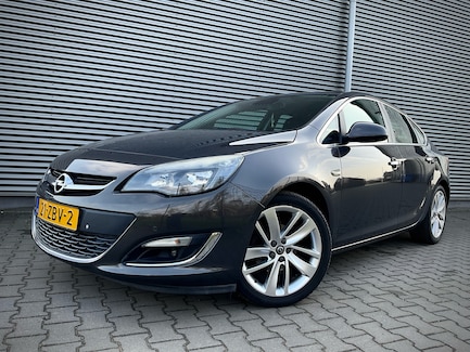 Opel Astra 0