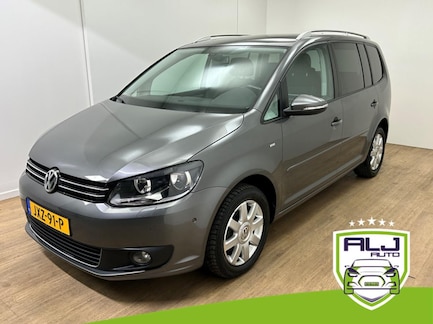Volkswagen Touran 0