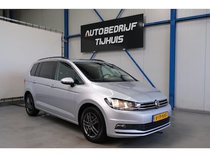 Volkswagen Touran 0