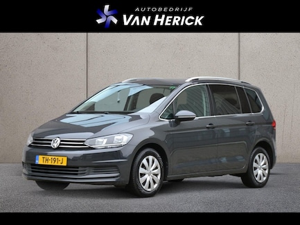Volkswagen Touran 0