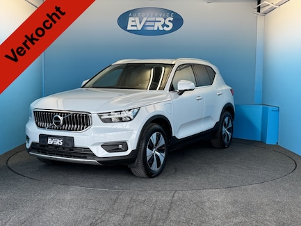 Volvo XC40 0