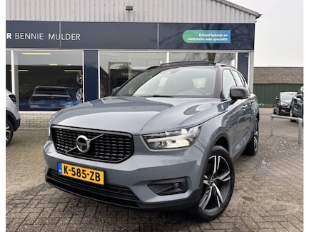 Volvo XC40 0