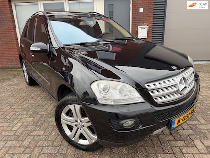 Mercedes-Benz ML-klasse 0