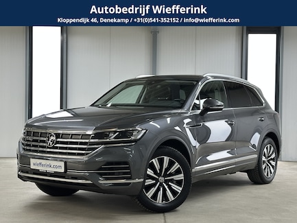 Volkswagen Touareg 0