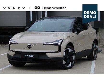 Volvo EX30 0