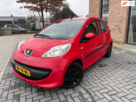 Peugeot 107 0