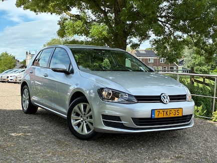 Volkswagen Golf 0