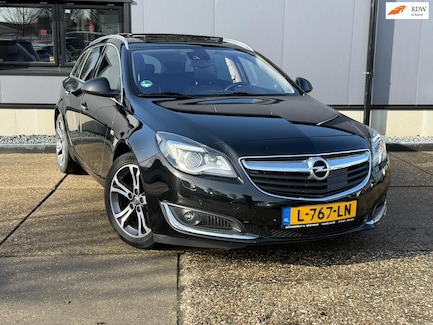 Opel Insignia 0