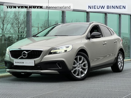 Volvo V40 Cross Country 0