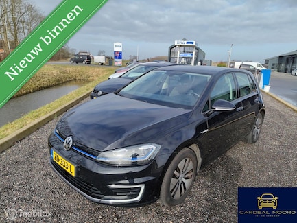 Volkswagen E-Golf 0
