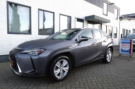 Lexus UX 0