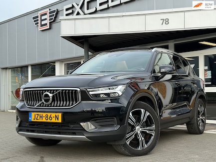 Volvo XC40 0