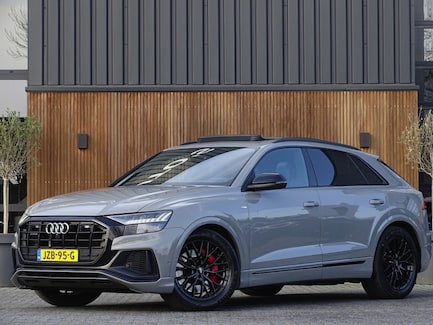 Audi Q8 0