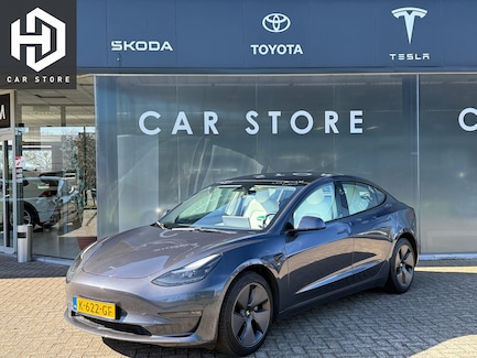 Tesla Model 3 0