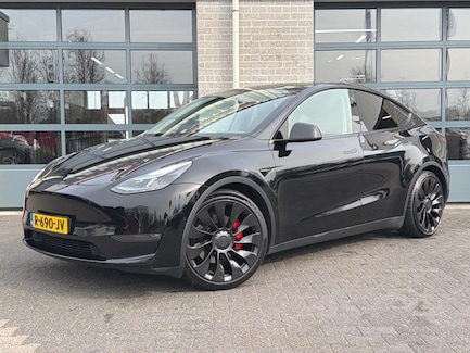 Tesla Model Y 0