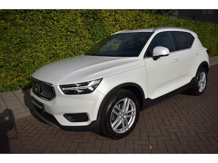 Volvo XC40 0