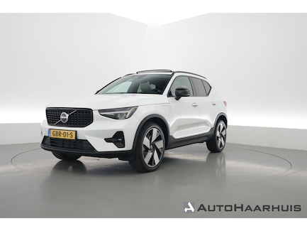Volvo XC40 0