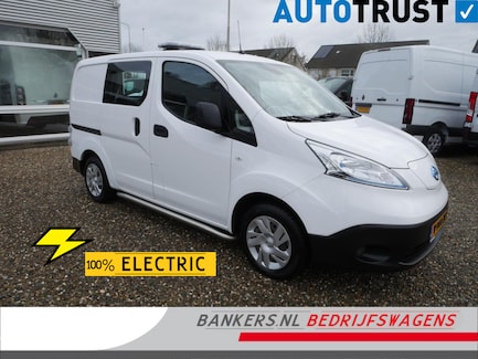 Nissan E-NV200 0