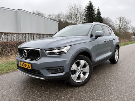 Volvo XC40 0