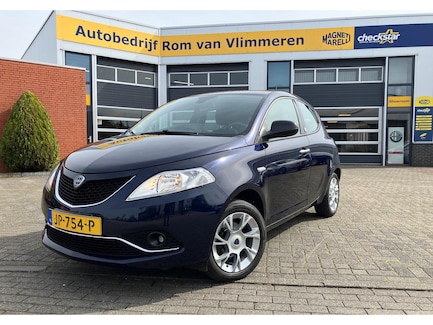 Lancia Ypsilon 0