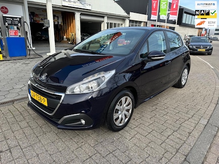 Peugeot 208 0