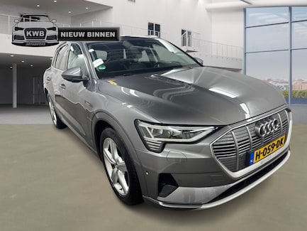 Audi E-tron 0