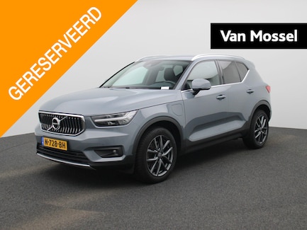 Volvo XC40 0