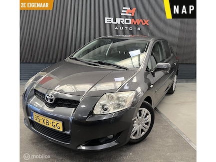 Toyota Auris 0