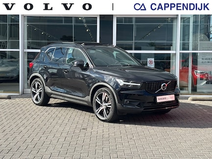 Volvo XC40 0