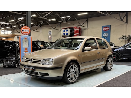 Volkswagen Golf 0