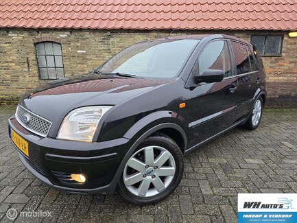 Ford Fusion 0