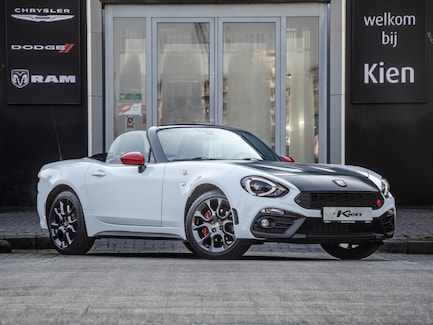 Abarth 124 Spider 0
