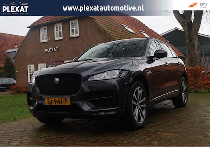 Jaguar F-Pace 0