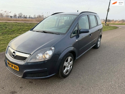 Opel Zafira 0