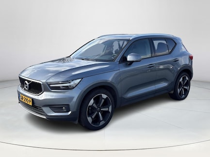 Volvo XC40 0