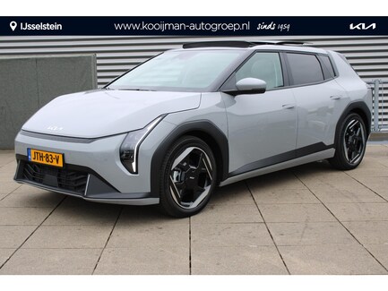 Kia EV4 0
