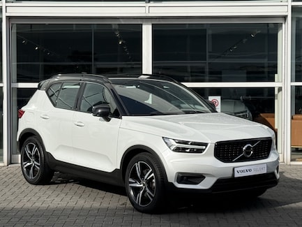 Volvo XC40 0