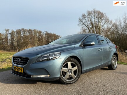 Volvo V40 0