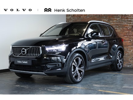 Volvo XC40 0