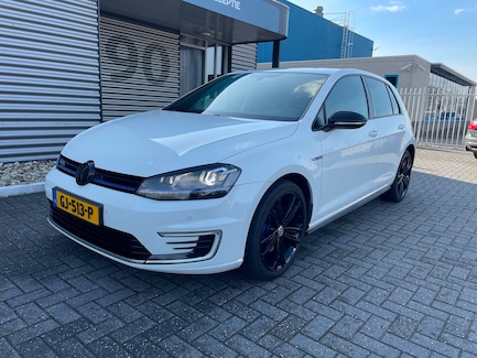 Volkswagen Golf 0