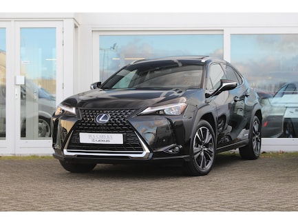 Lexus UX 0
