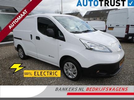 Nissan E-NV200 0