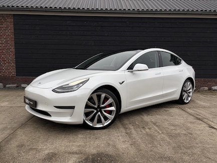 Tesla Model 3 0