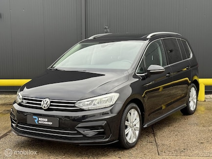 Volkswagen Touran 0