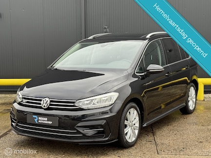 Volkswagen Touran 0