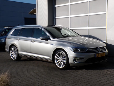 Volkswagen Passat 0