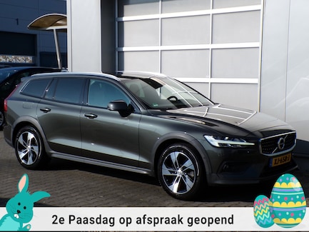 Volvo V60 Cross Country 0
