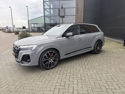 Audi Q7 0